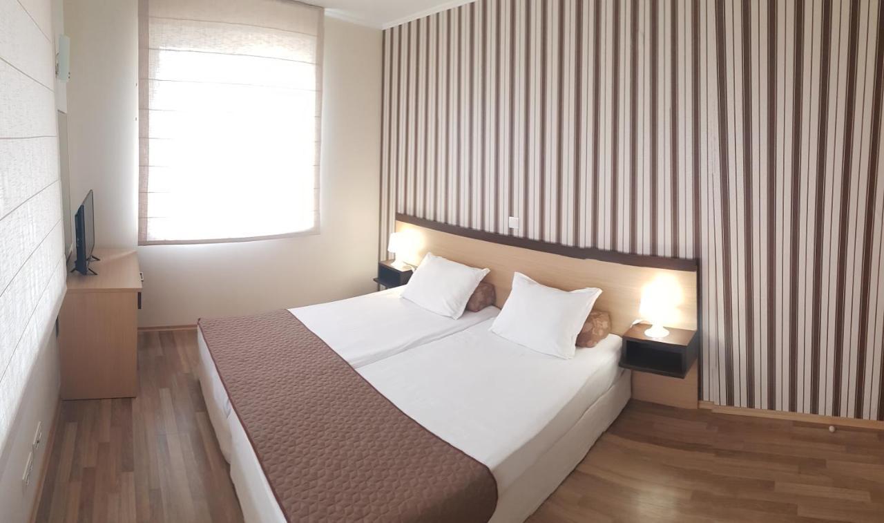 Obzor Beach Resort Apartment G-109 Ngoại thất bức ảnh
